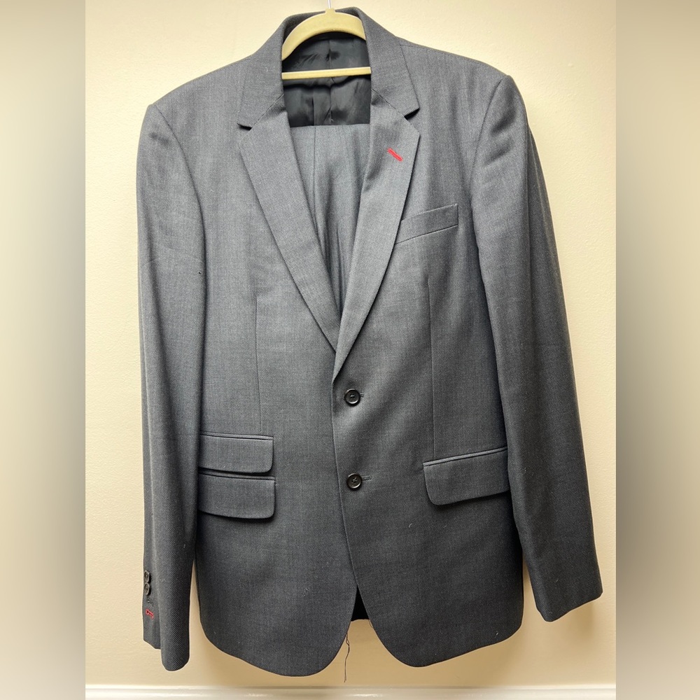 BESPOKEN WOOL DARK GRAY SUIT SIZE 40R/34R